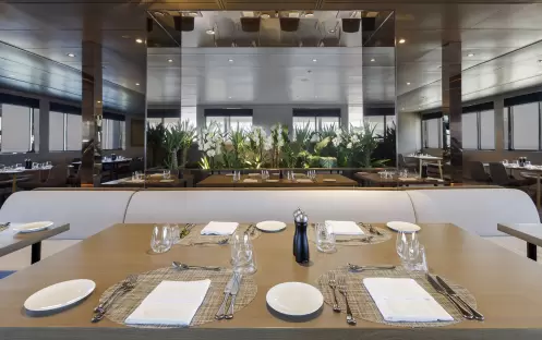 Emerald Cruises Azzurra-Sakara ECYC_La_Cucina_Dining_006 Emerald Cruises Azzurra-Sakara ECYC_La_Cucina_Dining_006